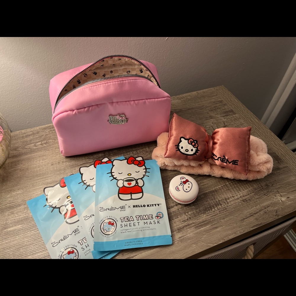 💗Hello Kitty Bundle💗